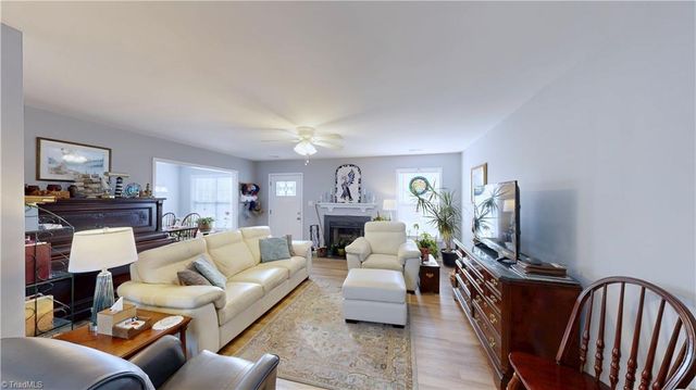 1018 Havenridge Drive, High Point, NC 27265