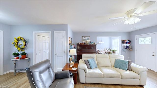 1018 Havenridge Drive, High Point, NC 27265