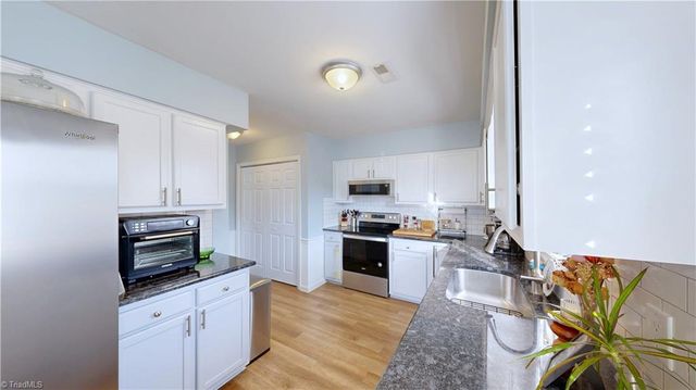 1018 Havenridge Drive, High Point, NC 27265