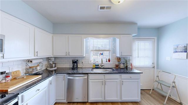 1018 Havenridge Drive, High Point, NC 27265