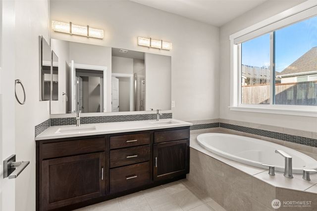 1438 91st Avenue SE, Tumwater, WA 98501