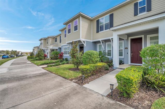 4966 AVALON PARK BOULEVARD, Wesley Chapel, FL 33545