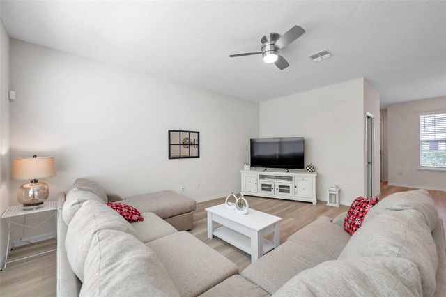 4966 AVALON PARK BOULEVARD, Wesley Chapel, FL 33545