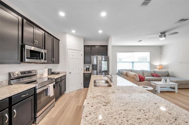 4966 AVALON PARK BOULEVARD, Wesley Chapel, FL 33545