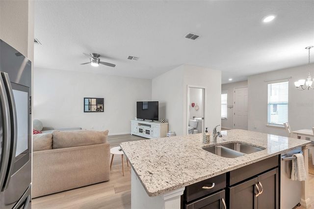 4966 AVALON PARK BOULEVARD, Wesley Chapel, FL 33545