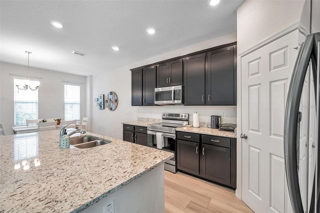 4966 AVALON PARK BOULEVARD, Wesley Chapel, FL 33545