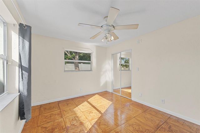 758 NE 13th Ct 7, Fort Lauderdale, FL 33304