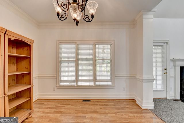 1005 Lewis Ridge Circle, Lawrenceville, GA 30045