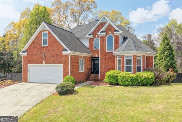 1005 Lewis Ridge Circle, Lawrenceville, GA 30045