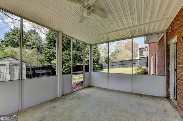 1005 Lewis Ridge Circle, Lawrenceville, GA 30045