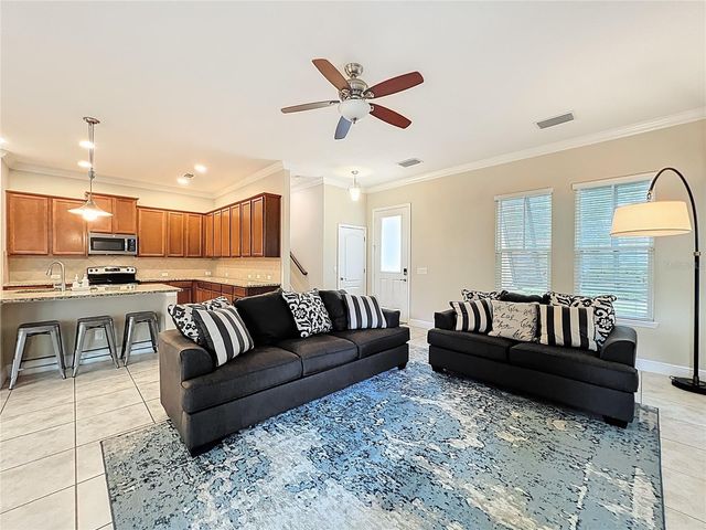 8461 GREIDER WAY, Orlando, FL 32827