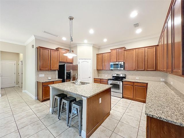 8461 GREIDER WAY, Orlando, FL 32827