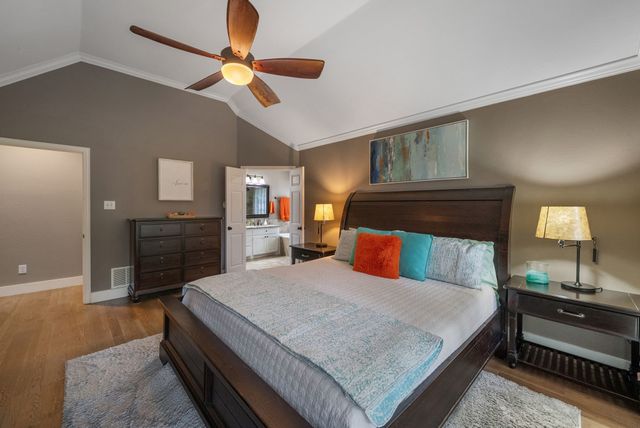 1910 Skipaway Drive, Rowlett, TX 75088