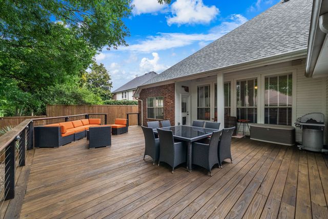 1910 Skipaway Drive, Rowlett, TX 75088