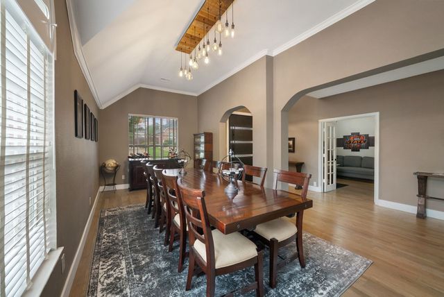 1910 Skipaway Drive, Rowlett, TX 75088