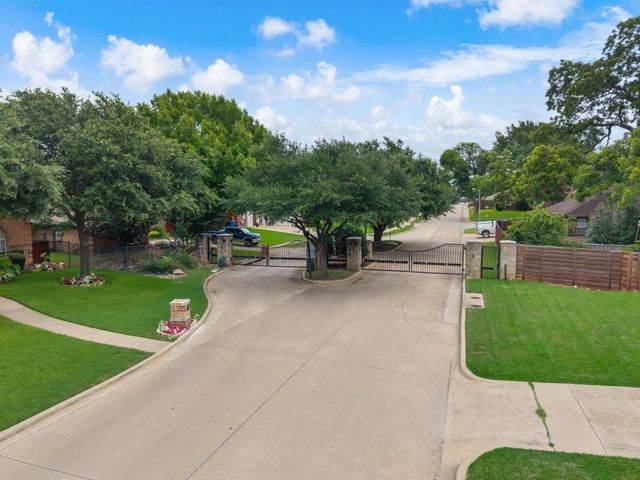 1910 Skipaway Drive, Rowlett, TX 75088