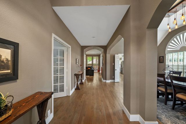 1910 Skipaway Drive, Rowlett, TX 75088