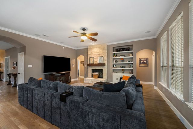 1910 Skipaway Drive, Rowlett, TX 75088