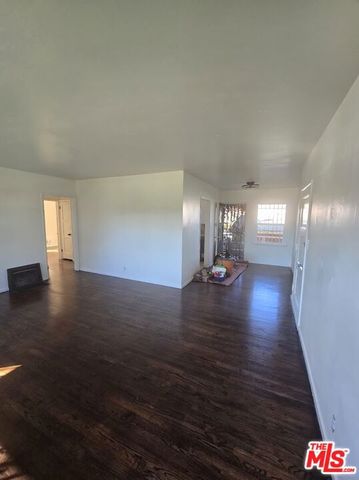 3311 W 78th Street 112, Los Angeles, CA 90043