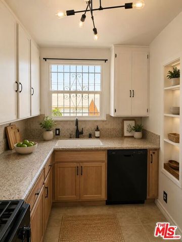 3311 W 78th Street 112, Los Angeles, CA 90043