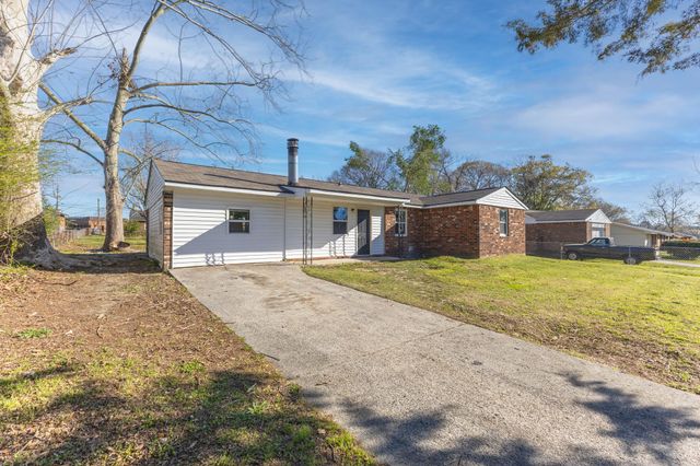 2423 SOUTHDALE Drive, Hephzibah, GA 30815