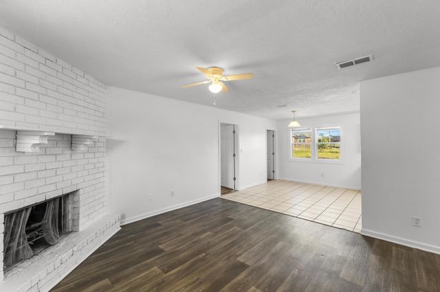 2423 SOUTHDALE Drive, Hephzibah, GA 30815