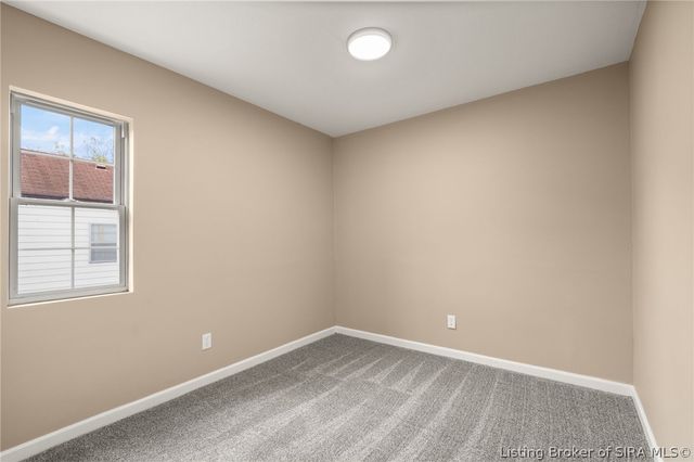 705 W 7th Street, New Albany, IN 47150