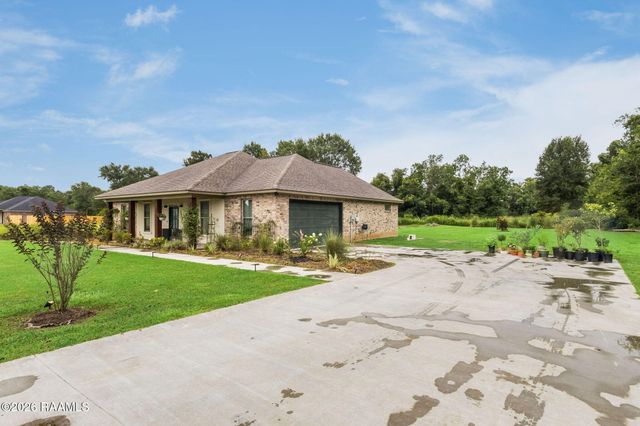 395 Gilbert Drive, Opelousas, LA 70570