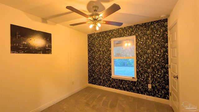 151 Calvert Oaks Dr, Pensacola, FL 32514