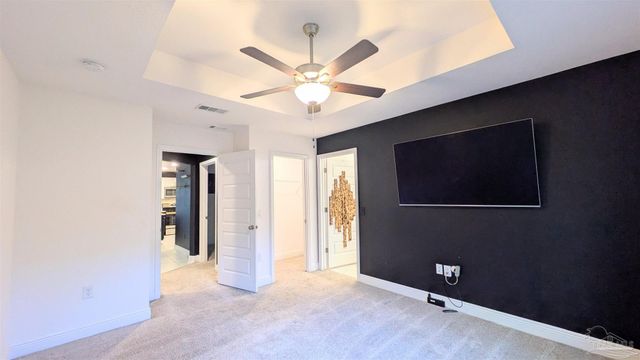 151 Calvert Oaks Dr, Pensacola, FL 32514