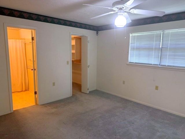 207 Fishers Point, Burkeville, TX 75932