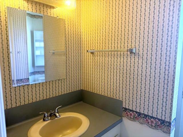 207 Fishers Point, Burkeville, TX 75932