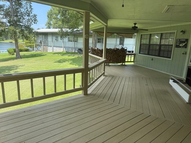 207 Fishers Point, Burkeville, TX 75932