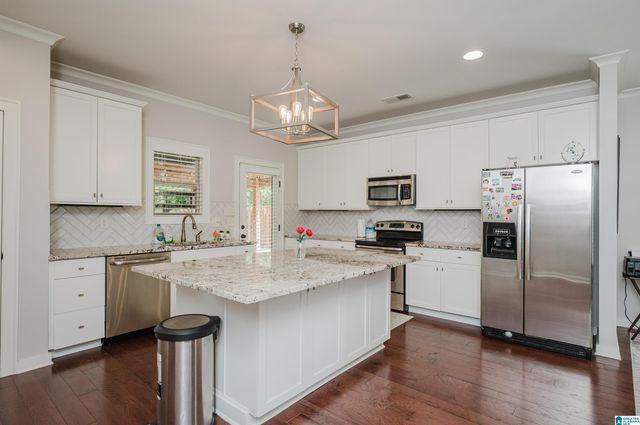 1586 CHACE WAY, Hoover, AL 35244