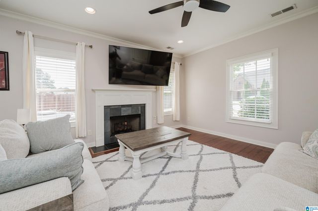1586 CHACE WAY, Hoover, AL 35244