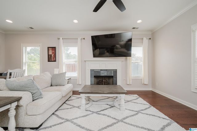 1586 CHACE WAY, Hoover, AL 35244