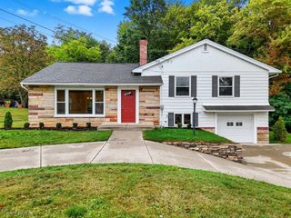 7004 Filip Boulevard, Independence, OH 44131
