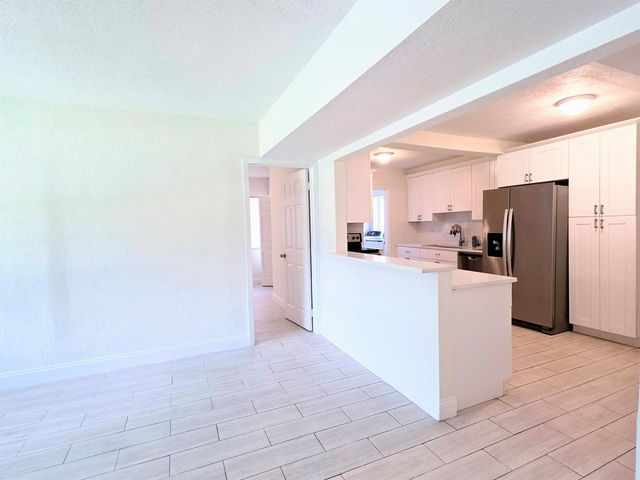 1220 NE 1ST Avenue, Fort Lauderdale, FL 33304