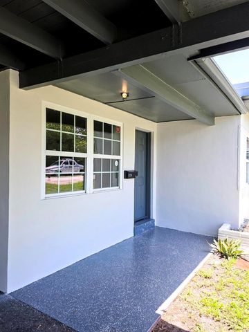 1220 NE 1ST Avenue, Fort Lauderdale, FL 33304