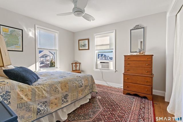 318-316 Grovers Avenue, Bridgeport, CT 06605