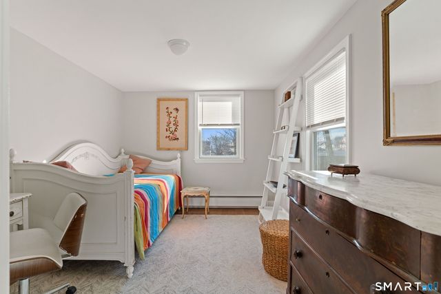 318-316 Grovers Avenue, Bridgeport, CT 06605