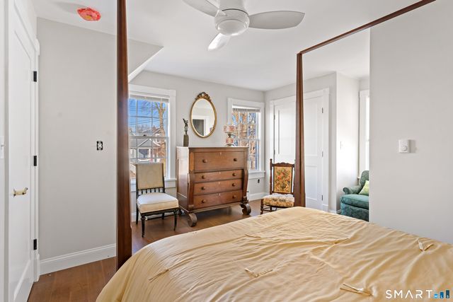 318-316 Grovers Avenue, Bridgeport, CT 06605