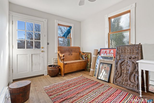 318-316 Grovers Avenue, Bridgeport, CT 06605