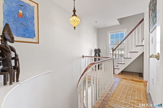 318-316 Grovers Avenue, Bridgeport, CT 06605