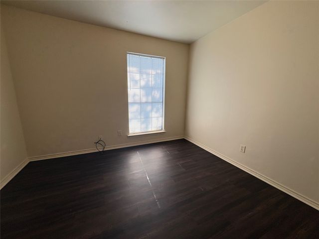 714 HILLCREST, Cedar Hill, TX 75104