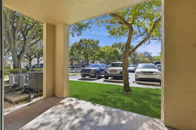 4200 San Marino Boulevard 107, West Palm Beach, FL 33409