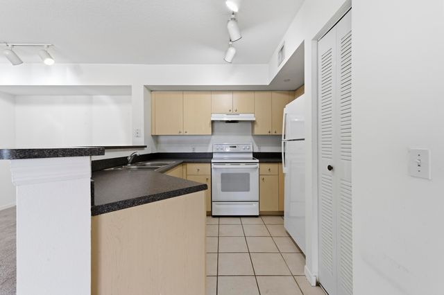 4200 San Marino Boulevard 107, West Palm Beach, FL 33409