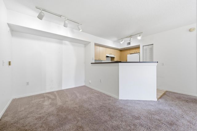 4200 San Marino Boulevard 107, West Palm Beach, FL 33409