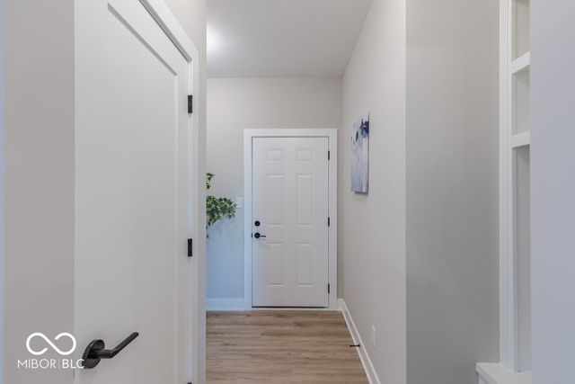 12141 Olivine Avenue, Cumberland, IN 46229