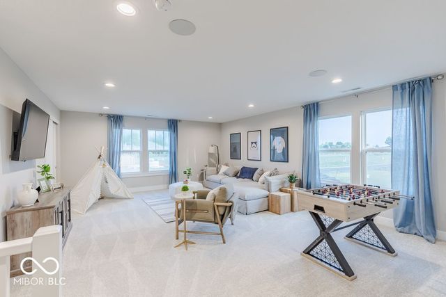 12141 Olivine Avenue, Cumberland, IN 46229